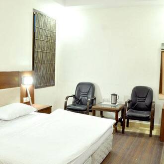 فندق أوم إنترناشونال, New Delhi 4